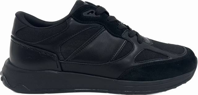 Tod's Size 39-44 38.45.46 Custom Made This Tod's athletic casual shoe blends spo