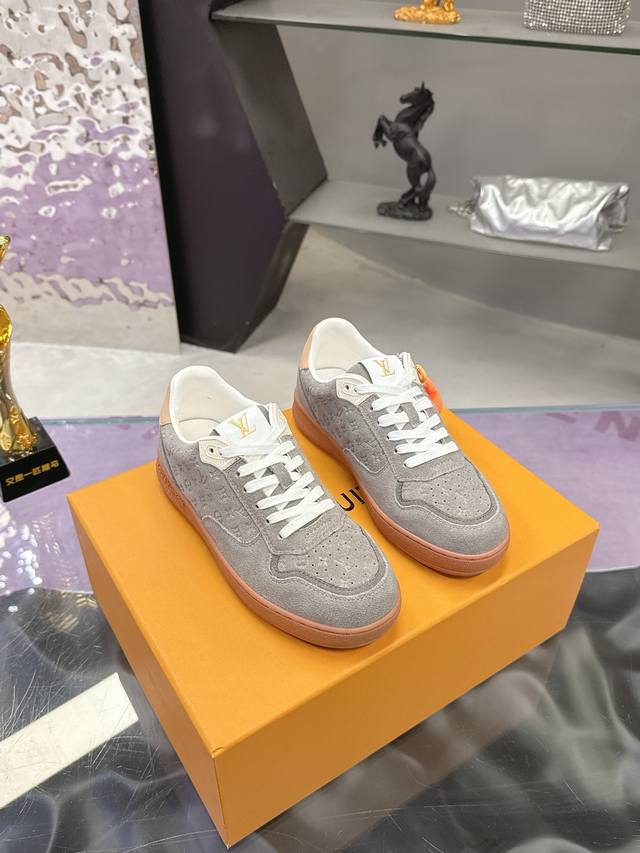 Factory Price: Louis Vuitton LV Spring/Summer New Sports Training Shoes - Highly