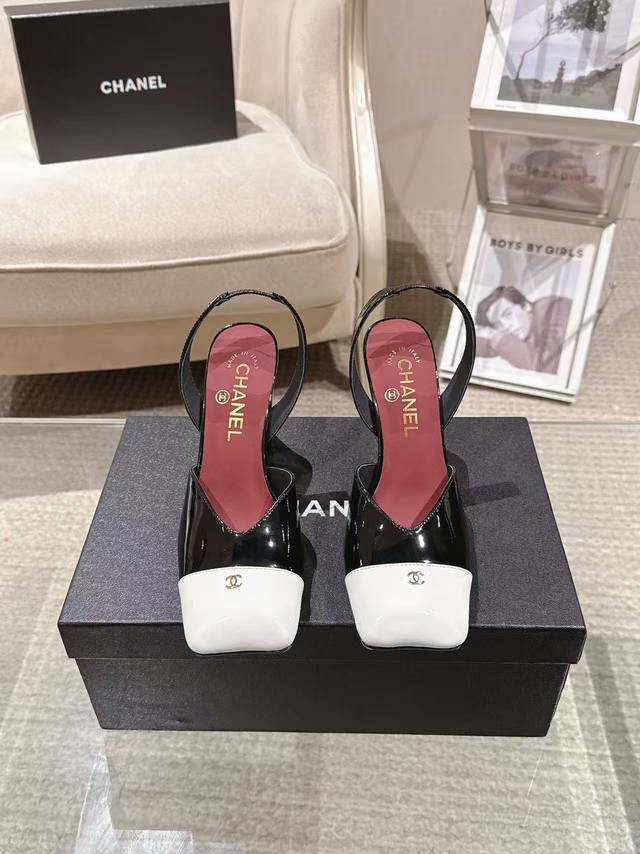 20252117-2 Mary Jane original design, half-moon square toe upper; imported sheep