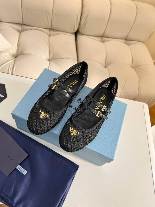 Prada 25Ss New British Style Dancing Shoes, Loafers, Retro Fashion Classic Item