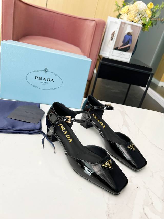 Prada 2025 Spring/Summer Saffiano patent leather and horsehair cowhide high-hee