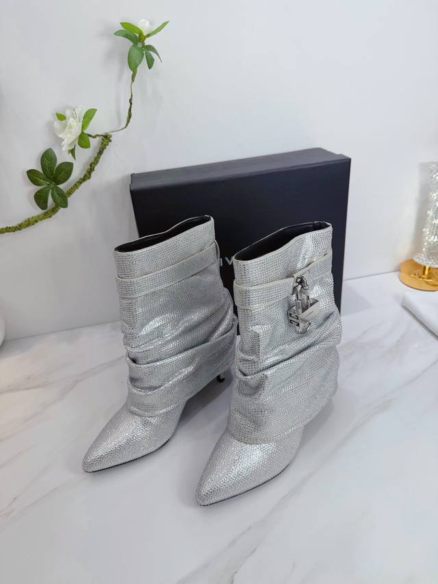 Factory Direct Release 2025 Sss Givenchy Spring/Summer New Arrival - Single Sho