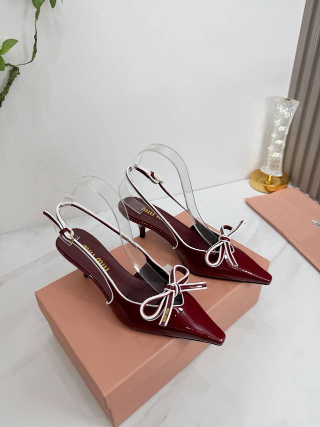 Factory 2026 New Miu Miu Shoes. Brand new and beautiful embellishments, stylish