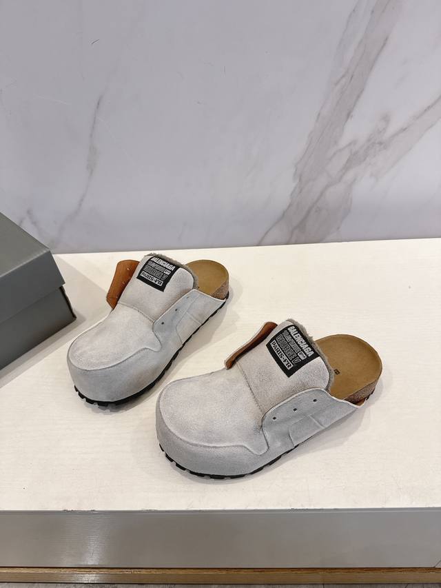 Balenciaga Balenciaga