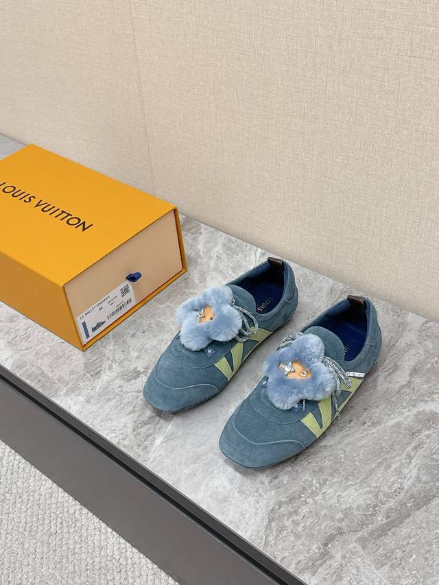 Louis Vuitton Spring/Summer Sneakerina Series Ballet-Style Sneakers, German Tra