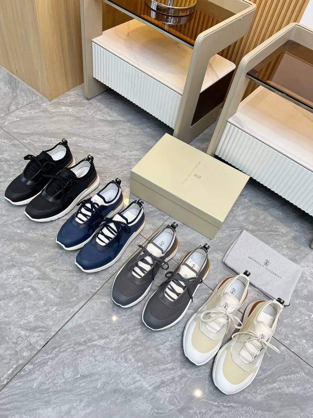 Bc Classic knitted style with special craftsmanship. Sizes 38-46. Available in f