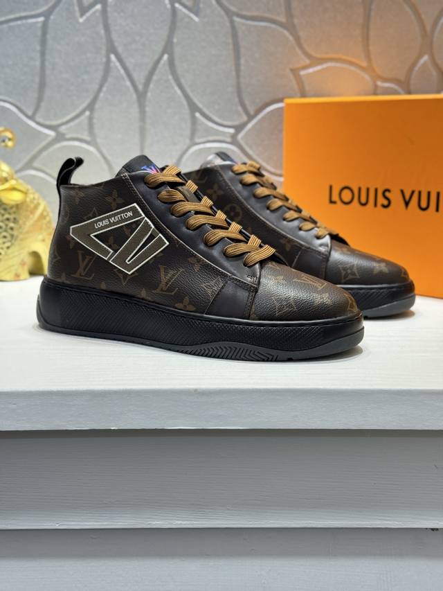 Factory direct price for men's sports shoes, original Louis Vuitton boutique ne