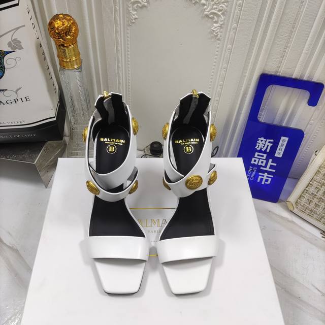 Factory price women's clothing, shoes, sportswear original single, * Balmain Spr