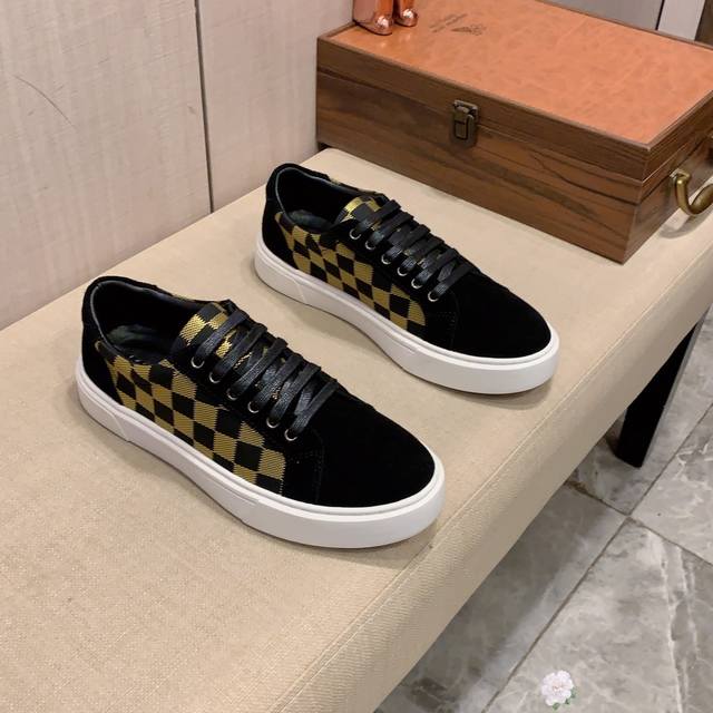 New Arrival: Factory Price Lv* Latest Hot-Selling Casual Shoes, Top Brand Luxury