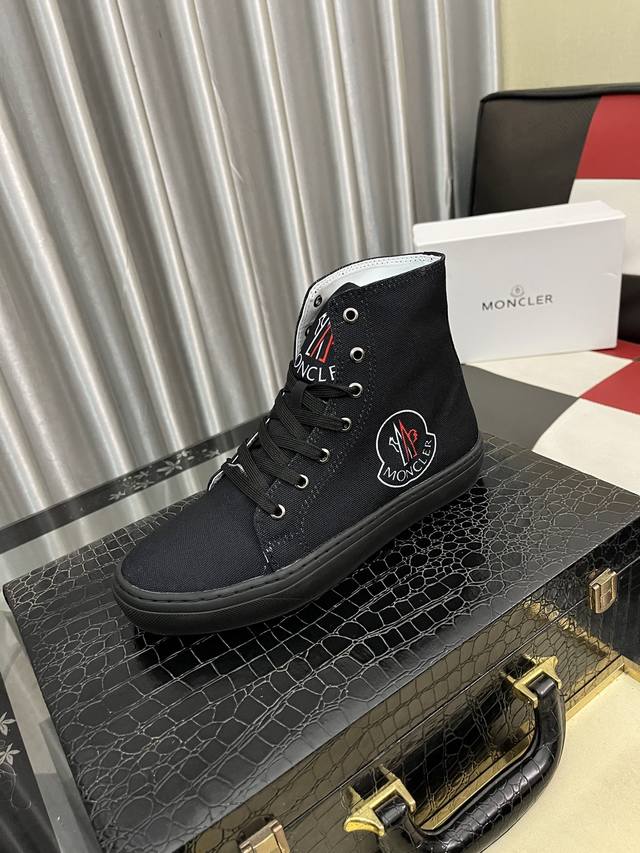 Factory direct price: Moncler ~ Couple casual shoes 2025Z, available in sizes 3
