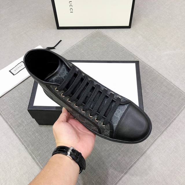 Factory direct price adjustment. Gucci high-top men's trendy shoes, the latest