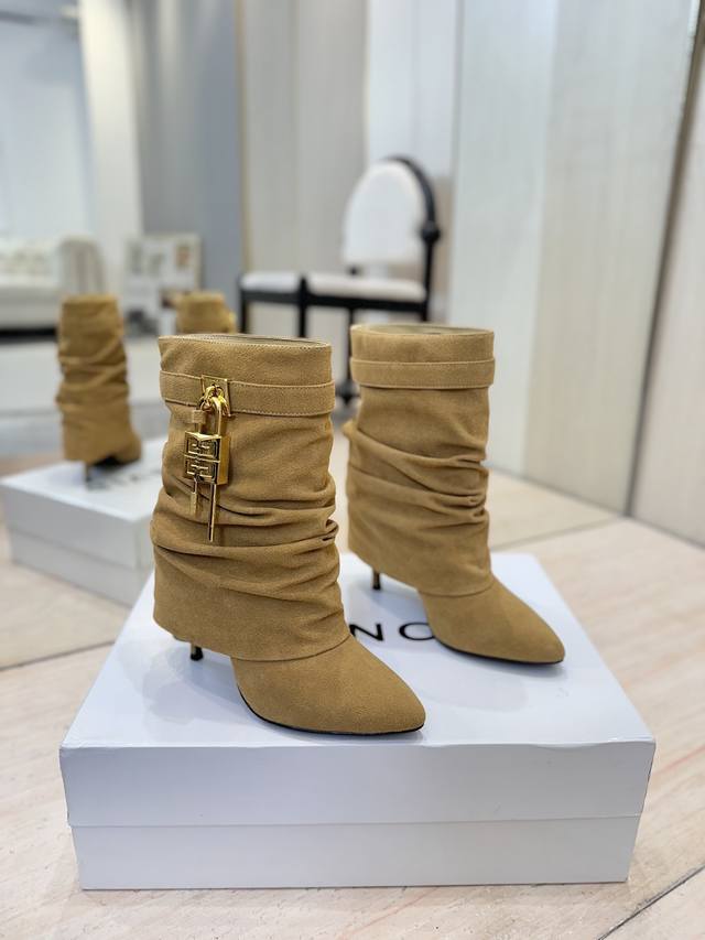 Factory Price p Authentic Counter-Grade Customized Version Givenchy High-Heeled