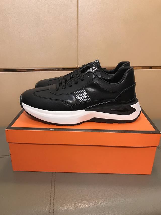 Factory direct price, best-selling Armani men's shoes from the "Monk" series. W