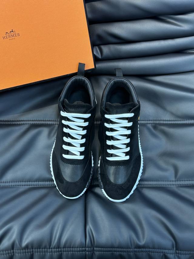 Autumn/Winter High-Top Men's Casual Sneakers, made with imported top-grain cowh