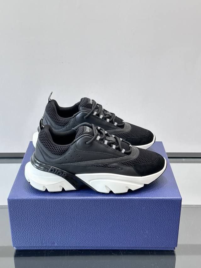 Dior B22 Retro Running Shoes, inspired by classic running shoes, featuring a lo
