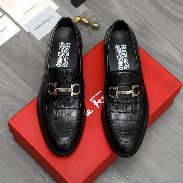 Factory direct price product trademark: Ferragamo] Business slip-on leather sho
