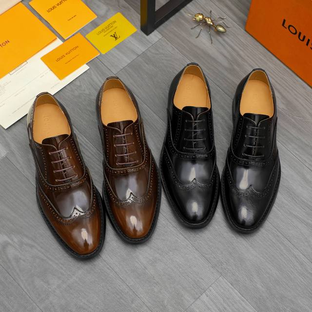 Factory direct price product trademark: LV Louis Vuitton business formal leathe