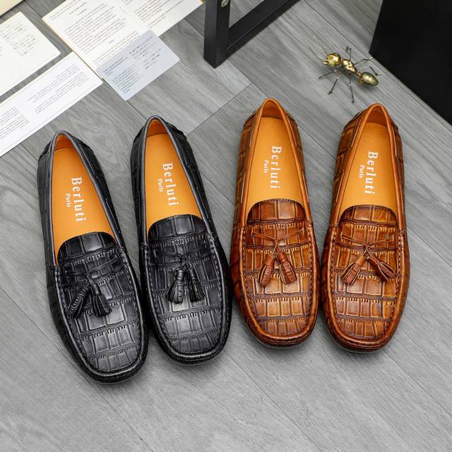 Factory direct price product trademark: Berluti casual slip-on shoes. True to s