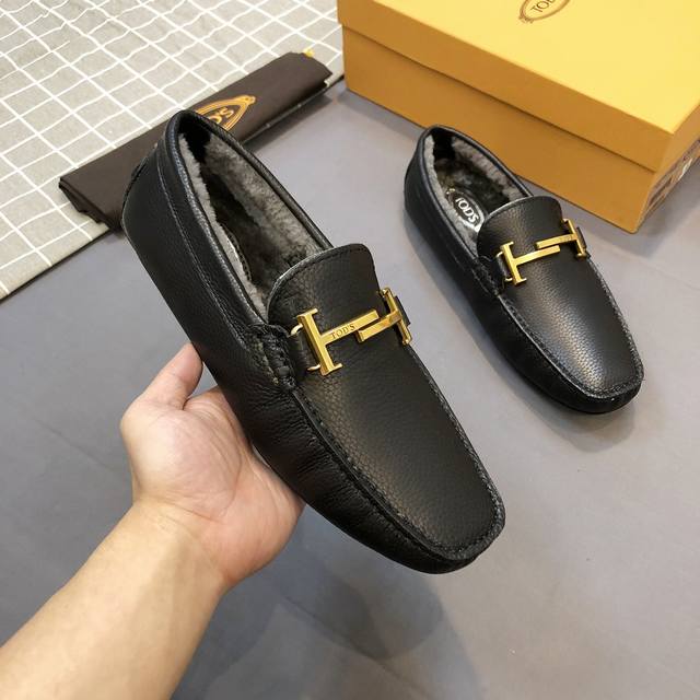 Factory Price p Actual Price Tods Autumn/Winter Men's Loafers with Fur Lining,