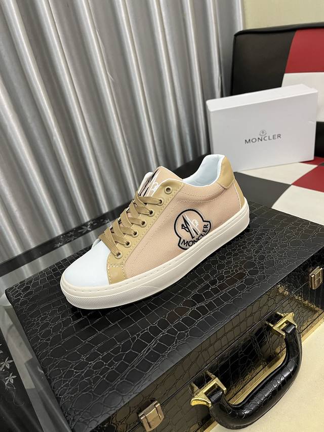 Factory Price (pp): Moncler Men's Casual Shoes 2025Z, Available in Sizes 38-46