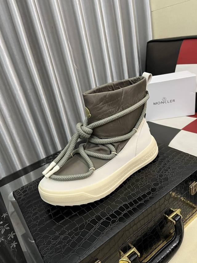 Factory Price (pp): Moncler Compas Men's High-Top Shoes ( ). Features a strikin