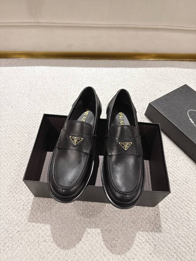 Prada New Men's Slip-on Loafers - Available Now! Made in Dongguan, this high-qu