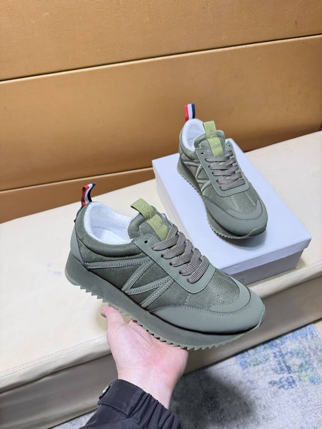 Moncler Top-Tier Men's Shoes, 2025 HK Official Store Release. Sole: Original fa