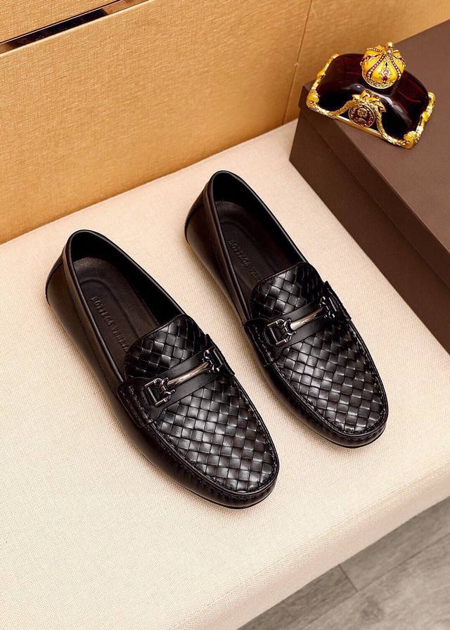 Bv Men's Slip-on Shoes, Bottega Veneta, New Style, 1:1 Replica, Made with Italia