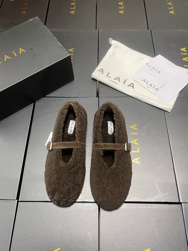Factory direct. Alaia lambswool French ballet flats, Mary Jane flats with wool