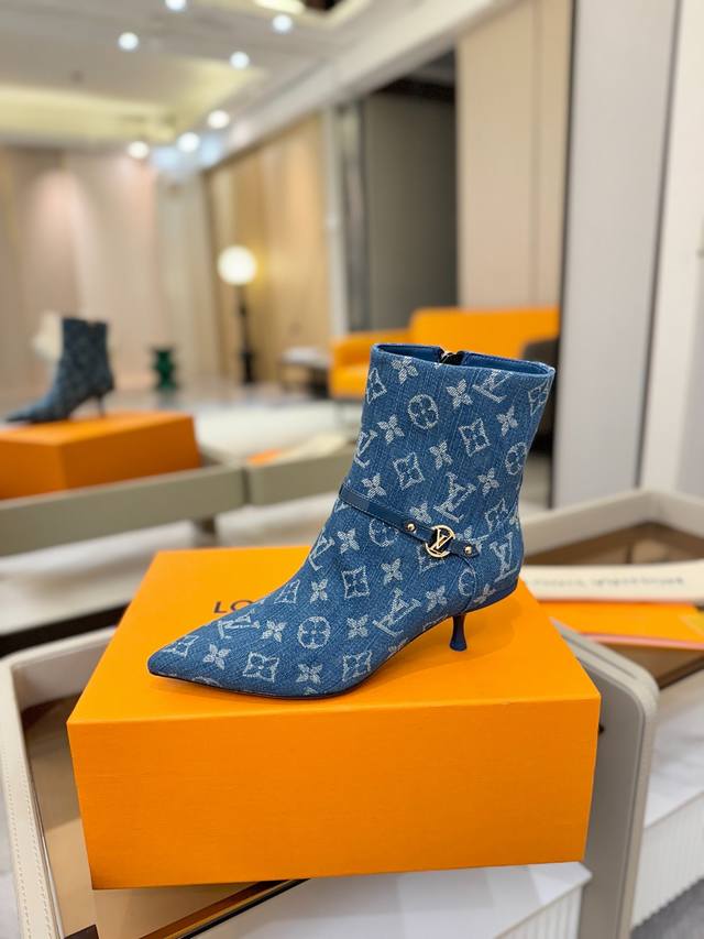 Price: (Reseller Level), Louis Vuitton 2025 Autumn Official Short Boots! Perfect