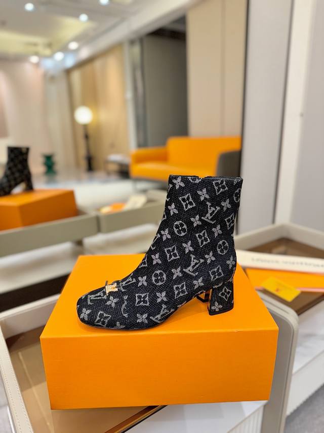 Price p: L brand autumn/winter runway 6-inch ankle boots, official website serie