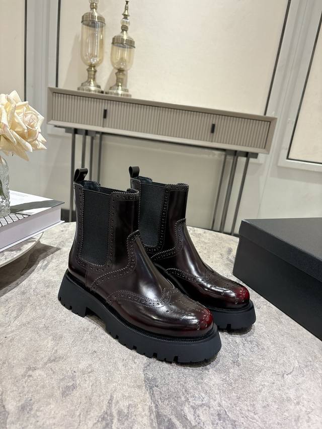 Alexander Wang 25Ss Autumn/Winter New Brogue Chelsea Boots These boots combine t