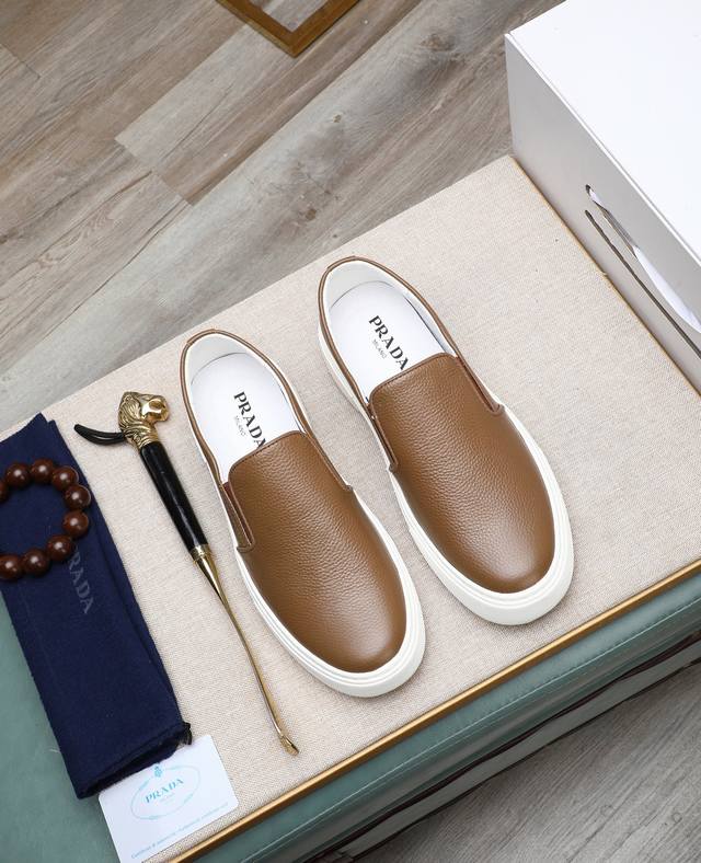 Factory Price Prada Latest Original Replica! Top-notch craftsmanship, Italian i