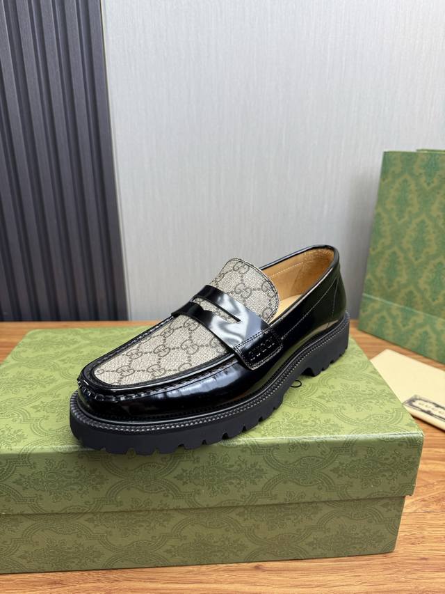 Factory price Gucci men's business casual leather shoes, luxurious and prestigio