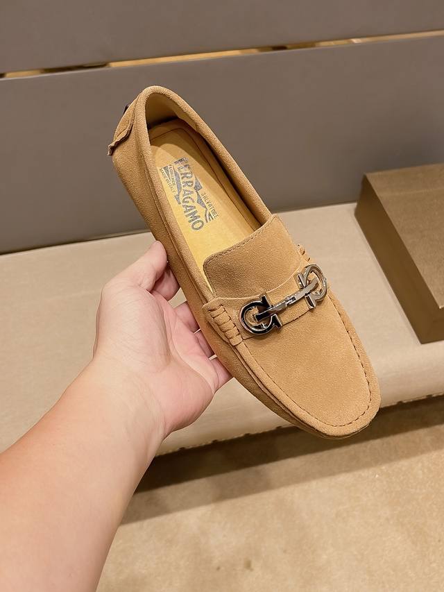 Brand: Ferragamo. Official original casual, versatile, and high-end loafers. Or