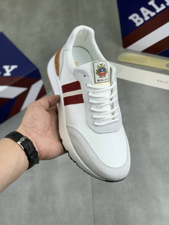 Factory price, real price, spring new casual sports shoes. Original purchase, de