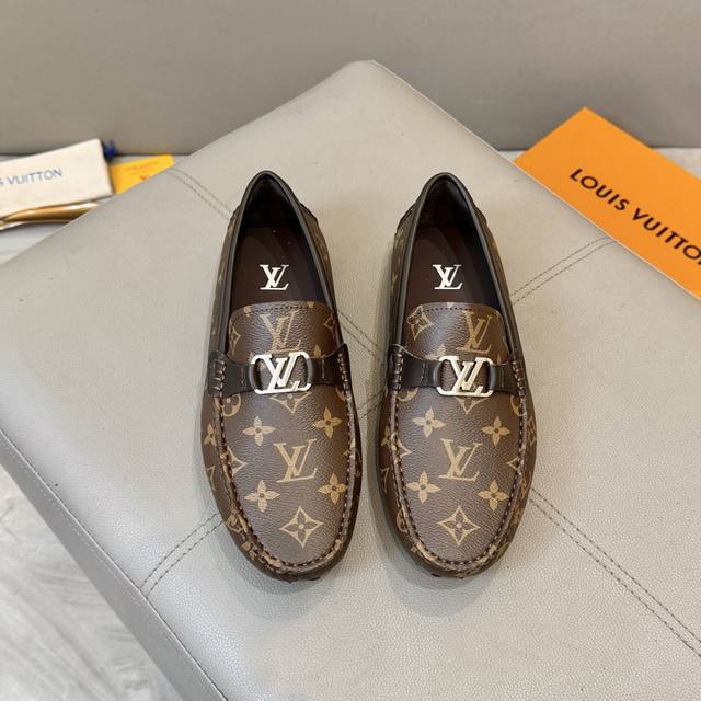Factory direct price LV men's loafers 2025 official website synchronized market