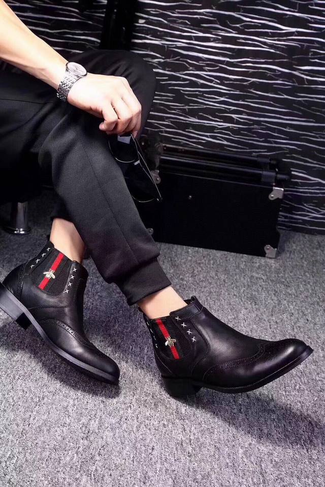 Real Price, Brand: Gucci! Official flagship store new winter Paris Fashion Week