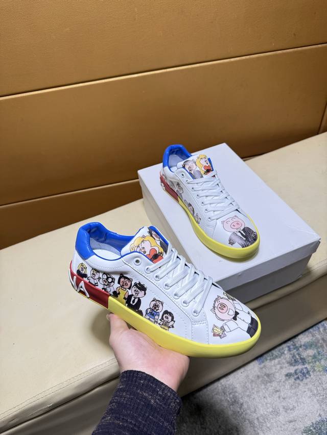 Dg&Dolce & Gabbana original quality. ~ Unique modern style sneakers. A must-have