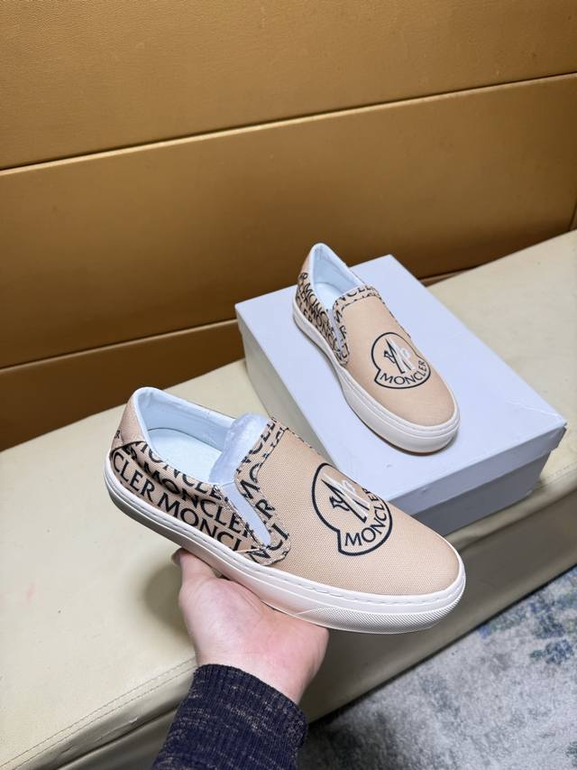 Moncler Top-Tier Men's Shoes, 2025 HK, Released Simultaneously with Official St