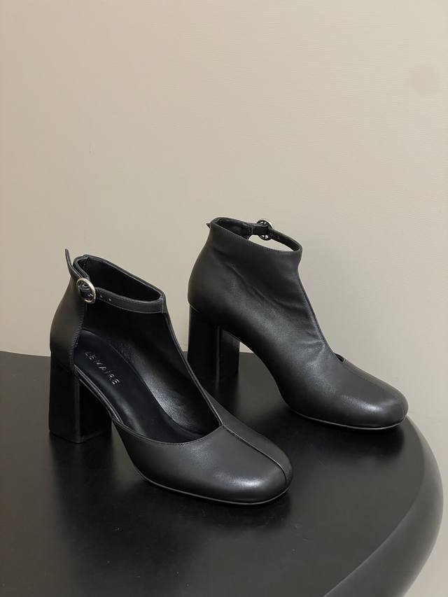 Factory Price - Lemaire 2026S Spring/Summer New Square Toe Chunky Heel Hollowed-