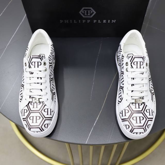 Factory Price (pp): Philipp Plein - Size: 38-44 45. Custom-made Philipp Plein m