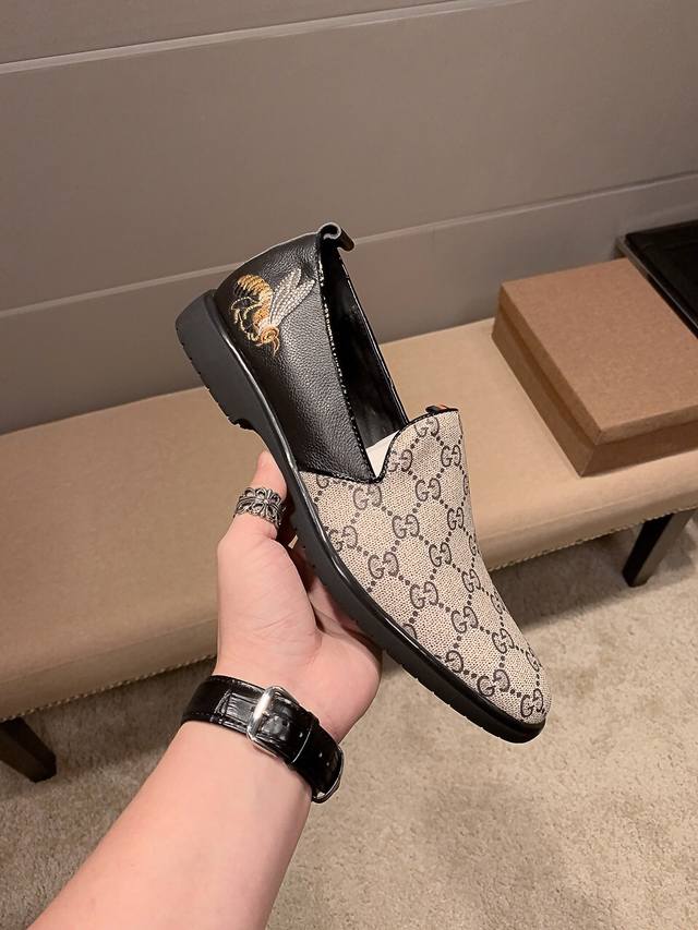 Real Price, Gucci High-Quality Version Slip-On Sneakers for Men, All Seasons, Of