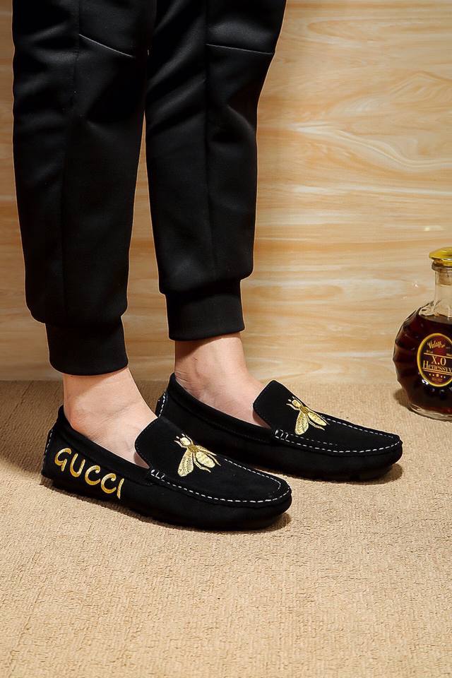 Real price, genuine materials, Gucci, founded in Florence in 1921, is one of the