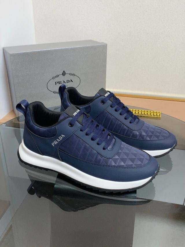 Factory direct price Prada casual men's shoes, a famous Italian luxury brand. C