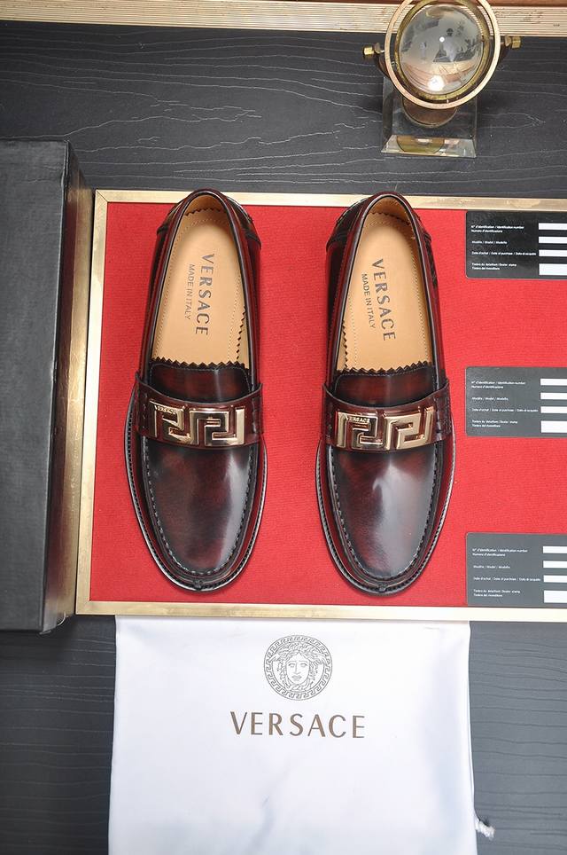 Factory Price p Versace All-Growth Leather Lining, Simultaneously Launched at Ve