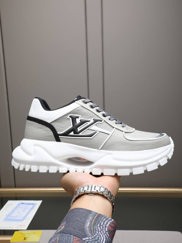 Brand: Louis Vuitton Sizes: 38, 39, 40, 41, 42, 43, 44, 45 (Custom Made) Fabric