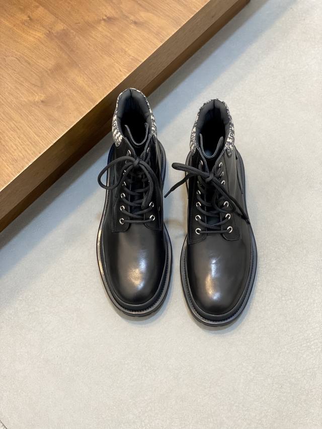 Dio* Dior Autumn/Winter Luxury Men's Mid-Cut Ankle Boots, handcrafted with impor
