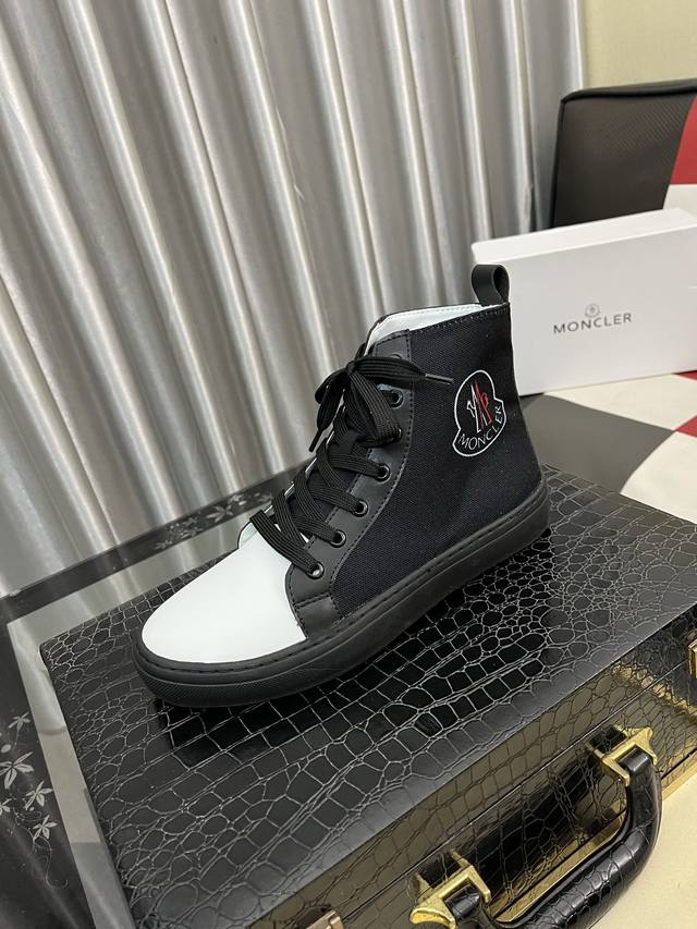 Factory Price (pp): Moncler original quality. Unique modern style sports shoes.