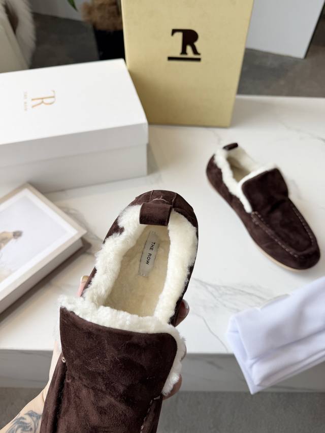 Factory price women's clothing, shoes, sports, original high quality The Row 202